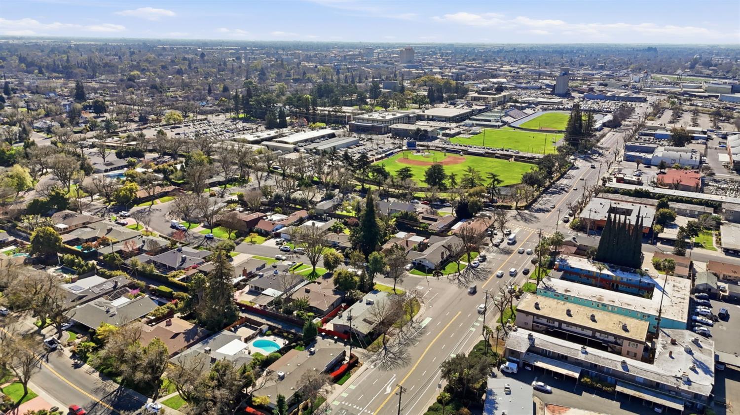 820 Tully Rd, Modesto, CA 95350