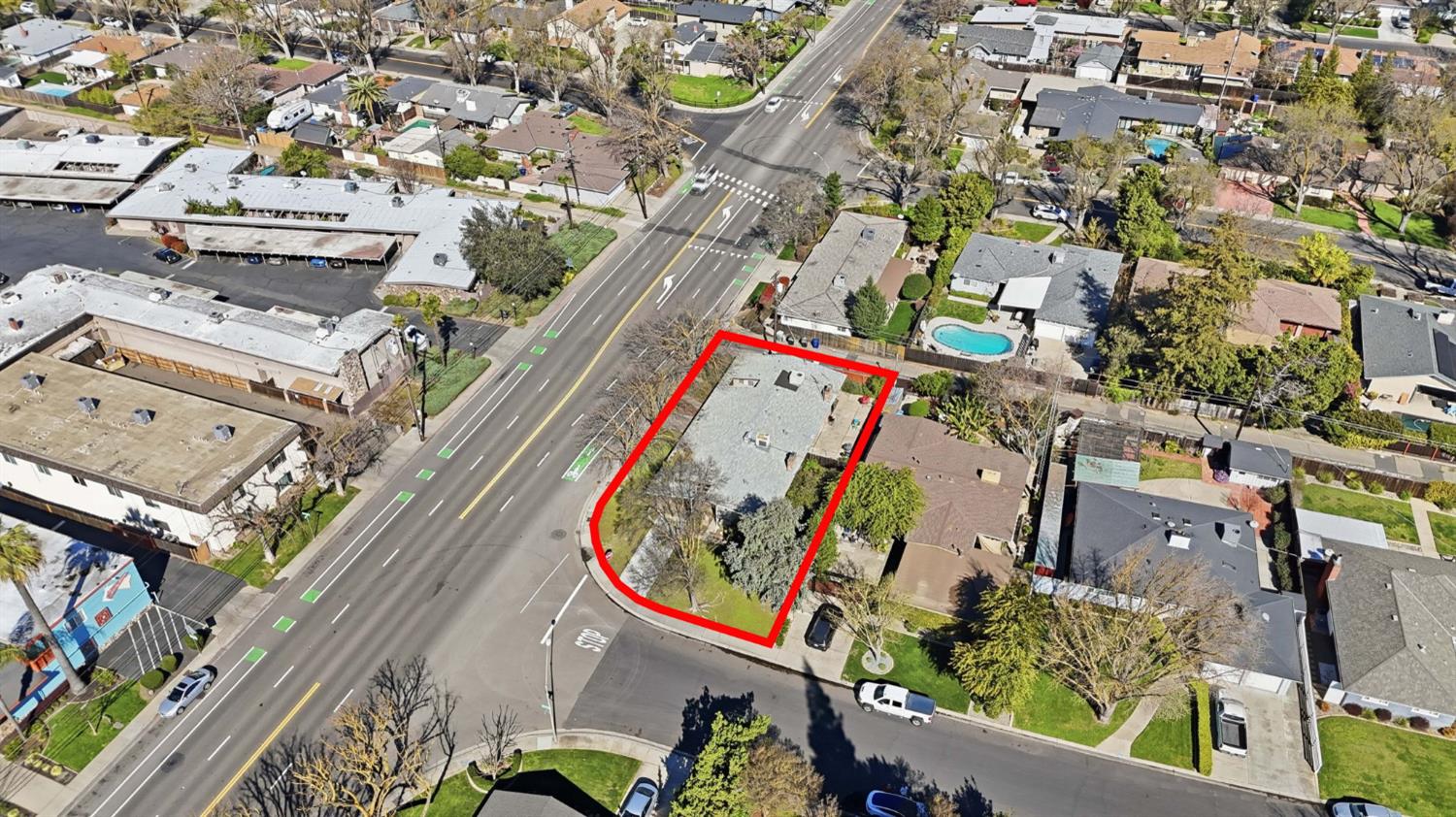 820 Tully Rd, Modesto, CA 95350