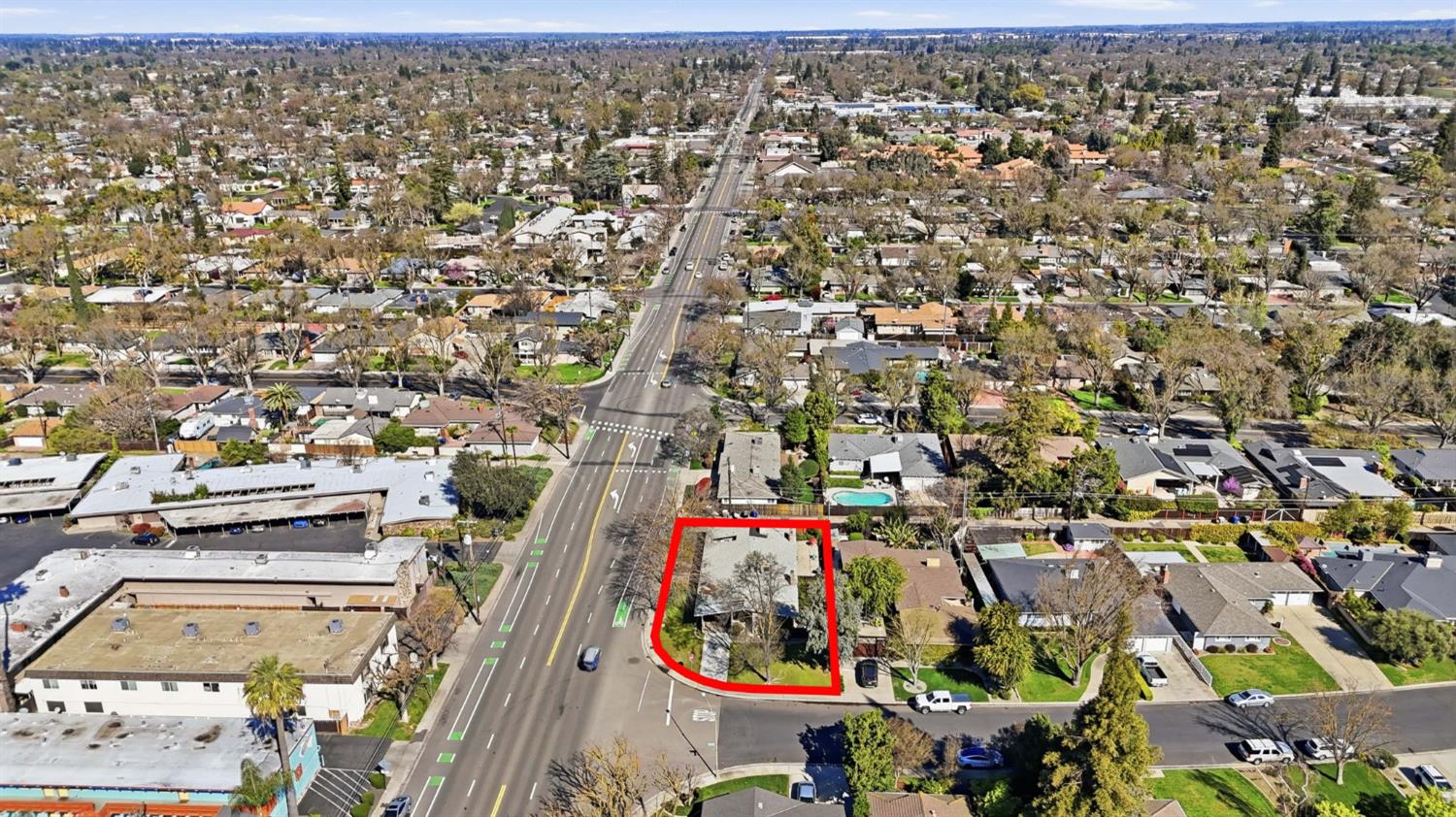 820 Tully Rd, Modesto, CA 95350