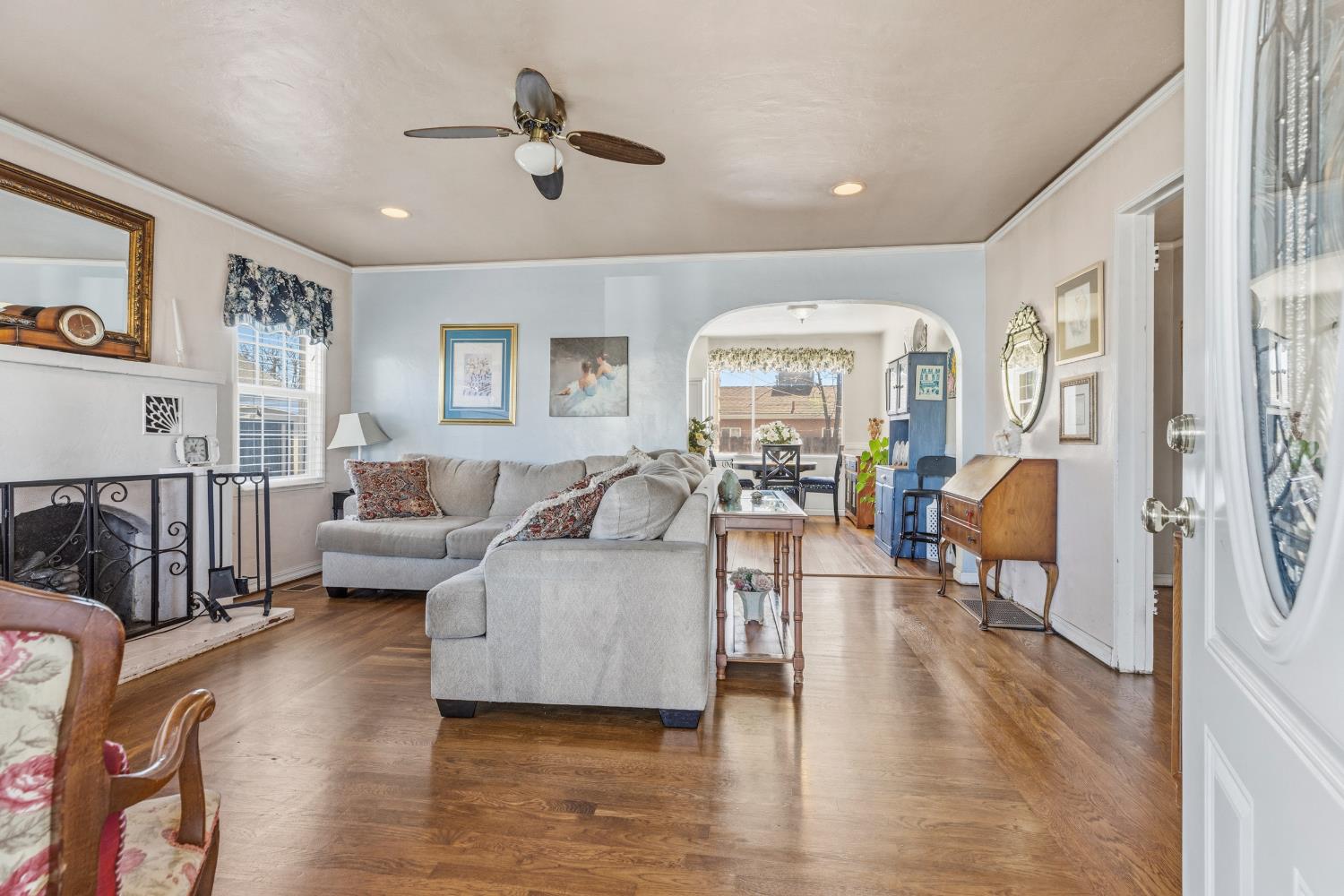 621 Poplar St, Oakdale, CA 95361