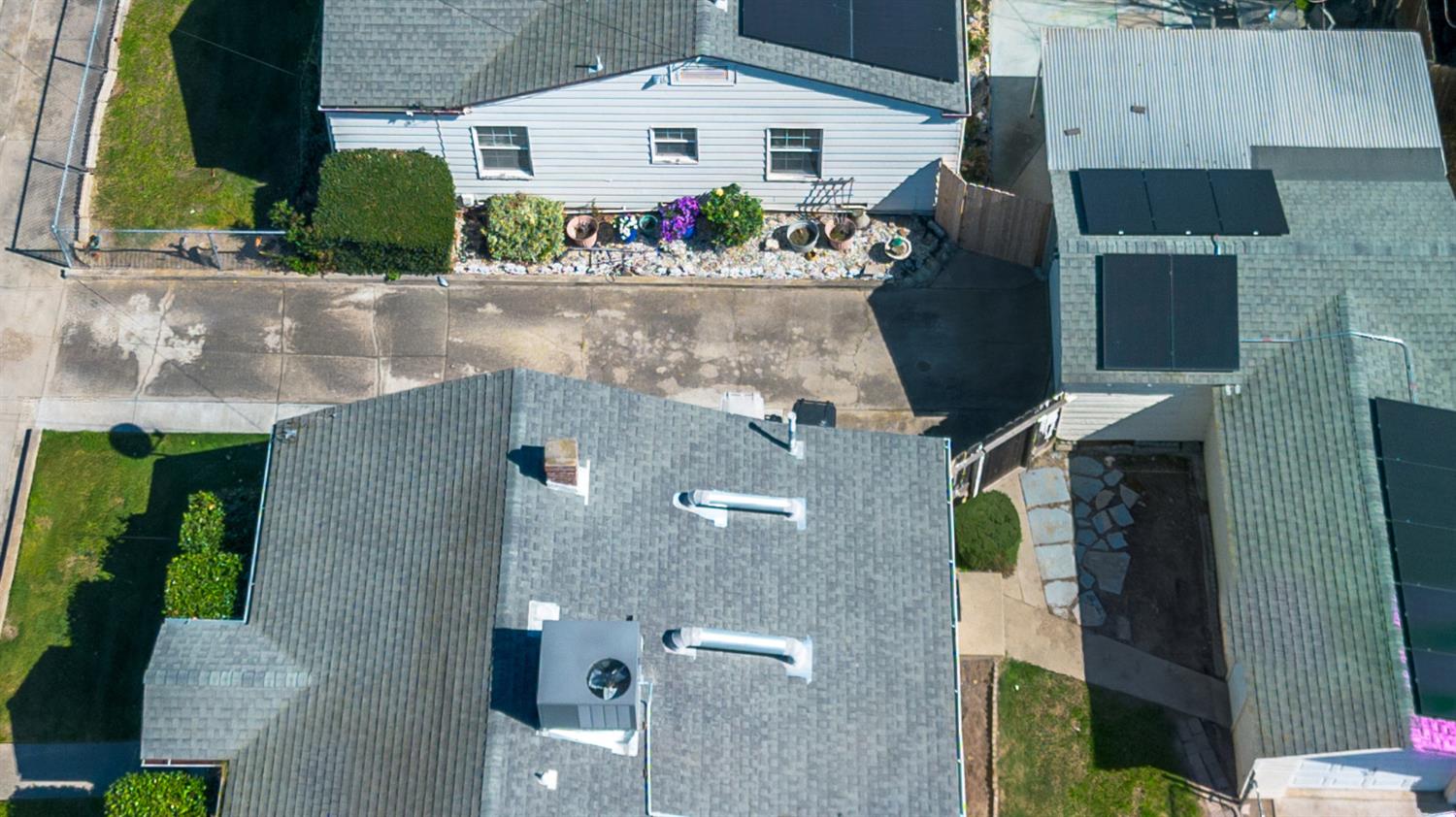 621 Poplar St, Oakdale, CA 95361