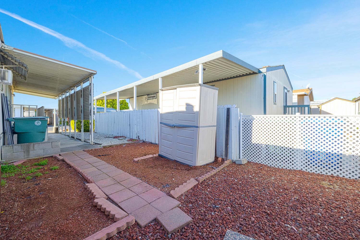 150 Pestana Ave #111, Manteca, CA 95336