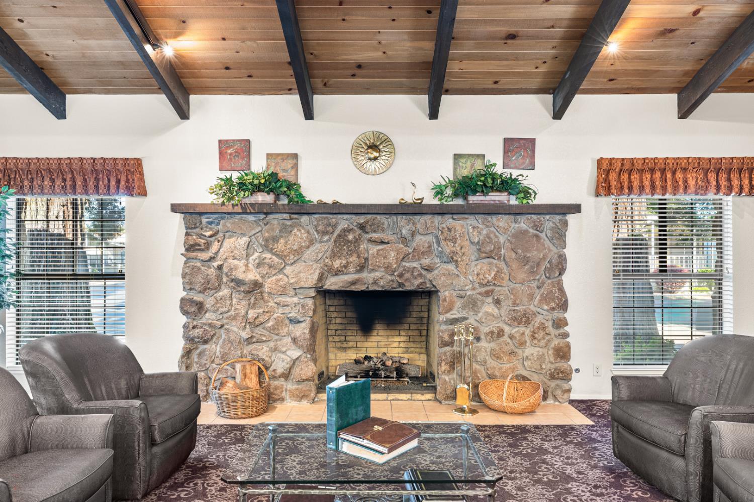 1500 Held Ave #79, Modesto, CA 95355