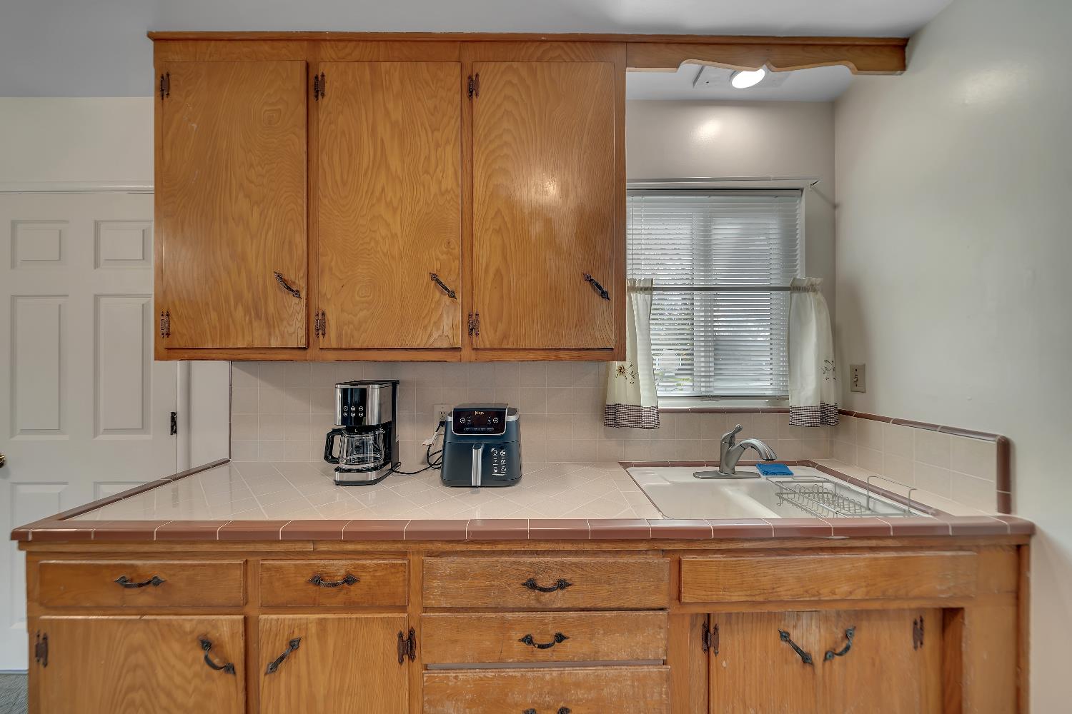 401 Bruce Ave, Modesto, CA 95350