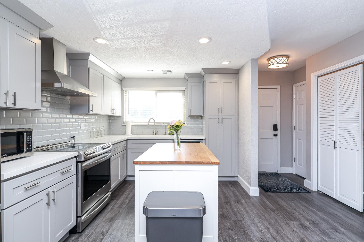 3036 Andre Ln, Turlock, CA 95382