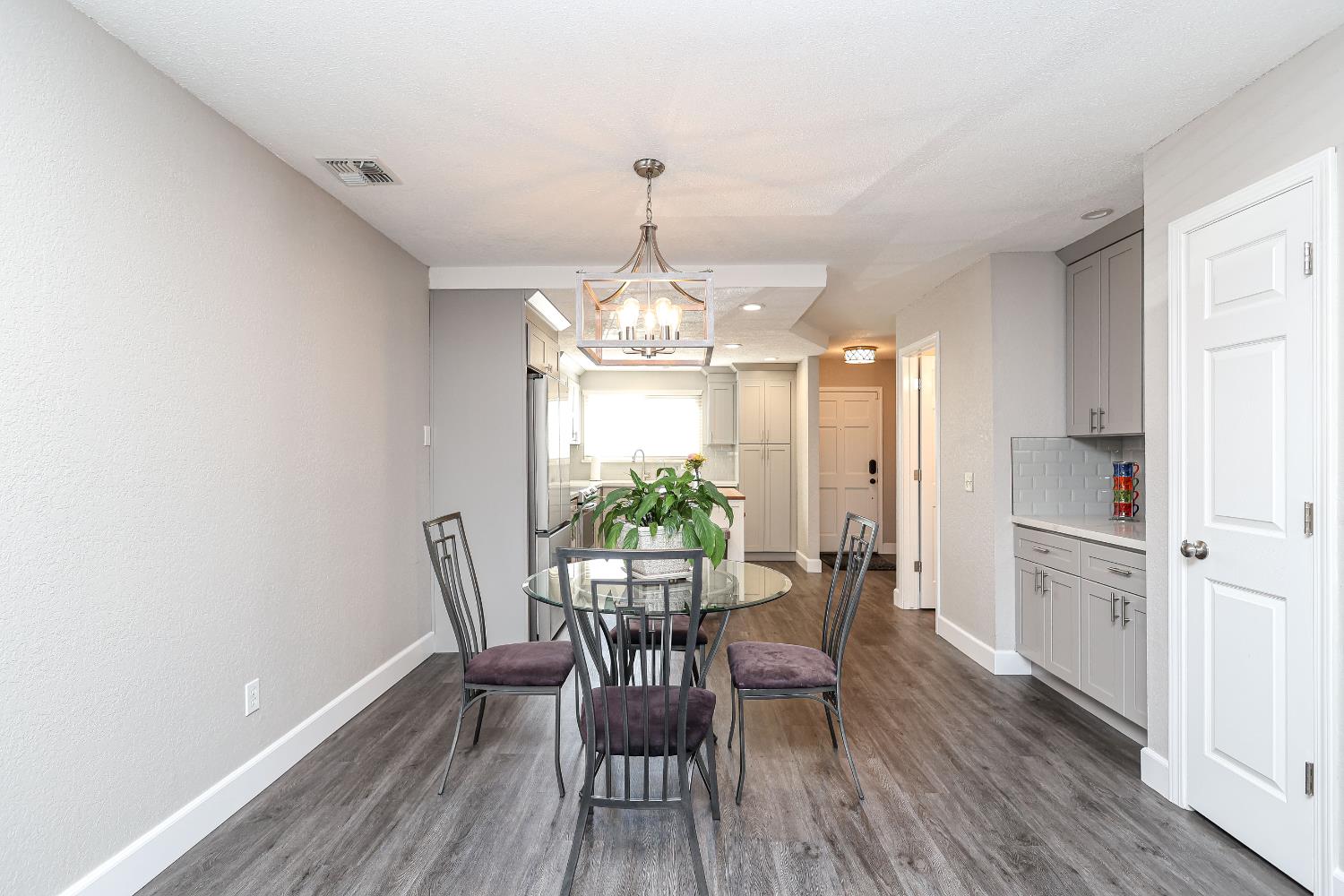 3036 Andre Ln, Turlock, CA 95382