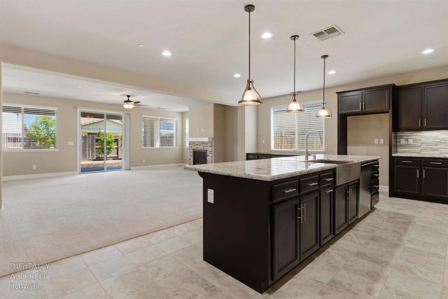 1632 Banister Ln, Manteca, CA 95337