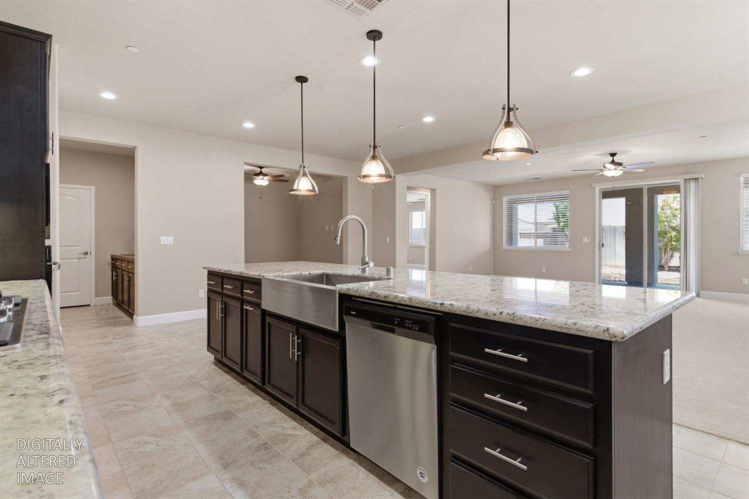 1632 Banister Ln, Manteca, CA 95337