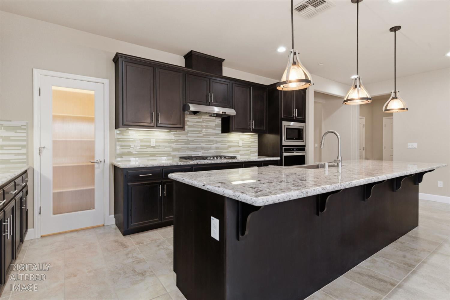 1632 Banister Ln, Manteca, CA 95337