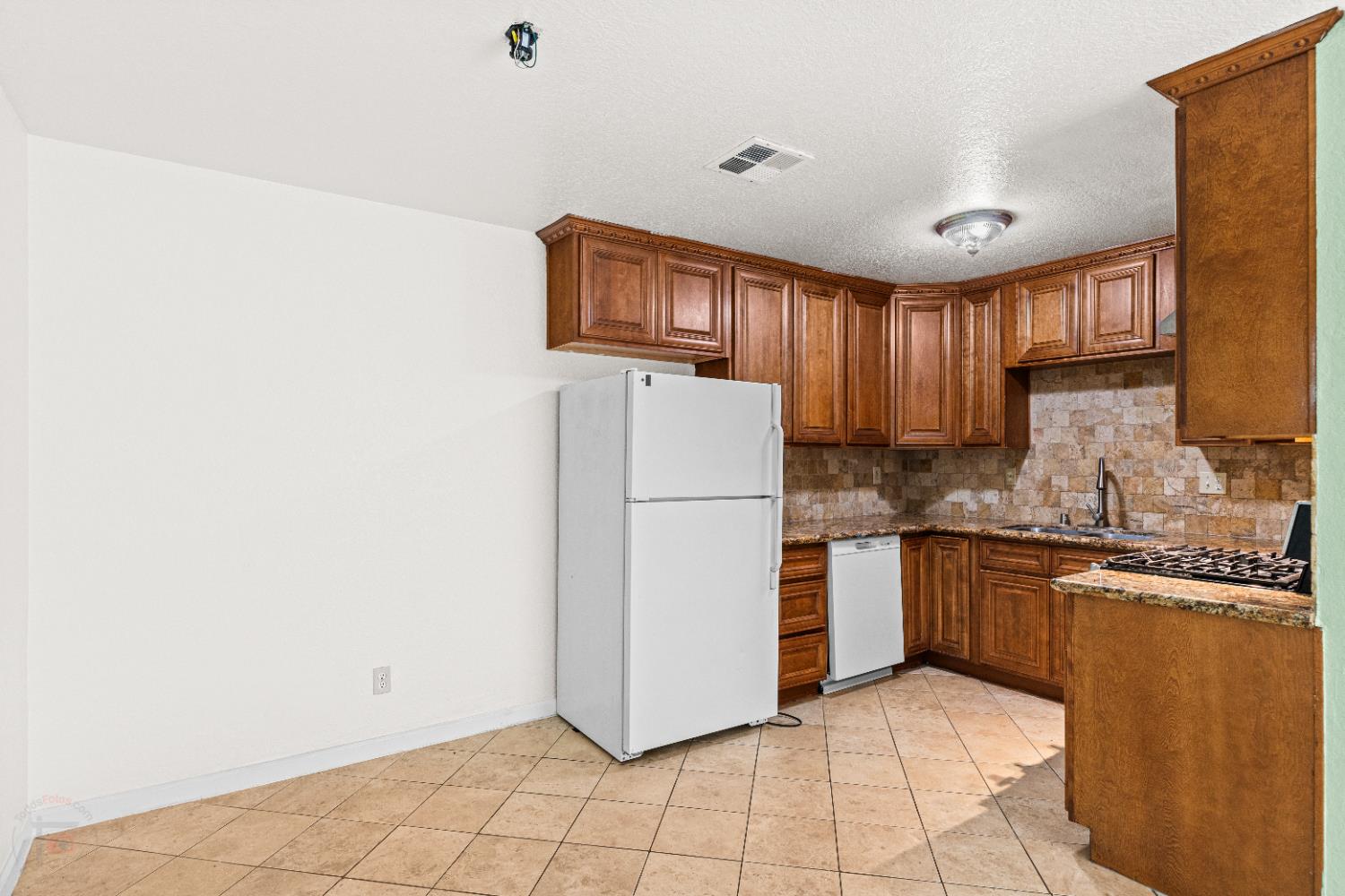 1416 Pecos Ave, Modesto, CA 95351