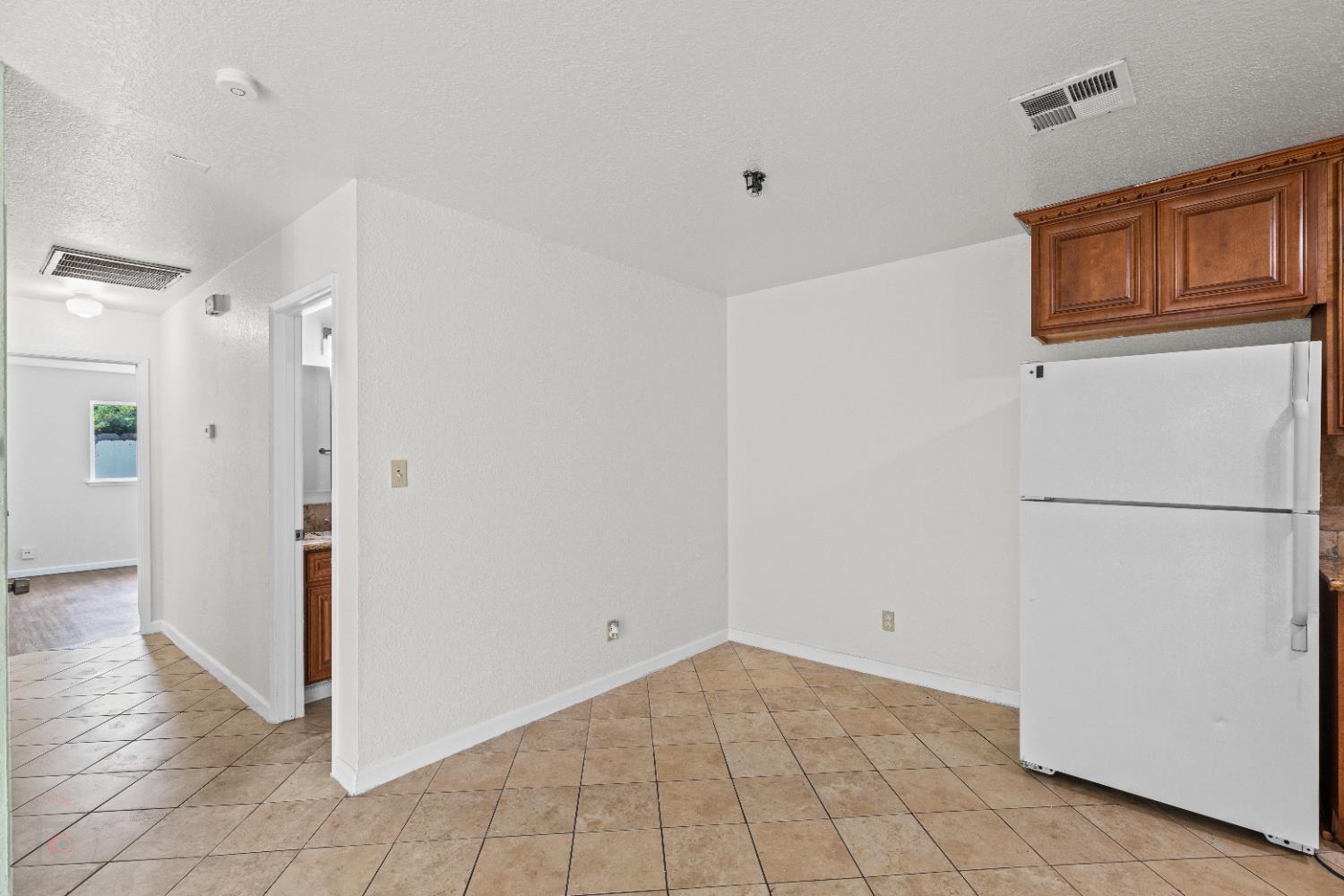 1416 Pecos Ave, Modesto, CA 95351