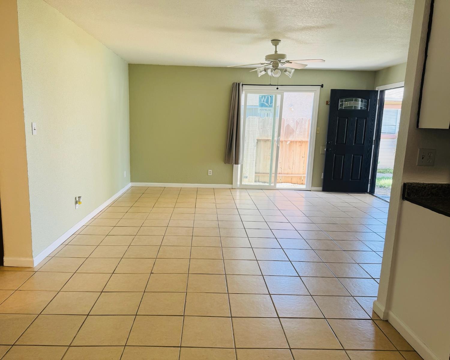 1416 Pecos Ave, Modesto, CA 95351