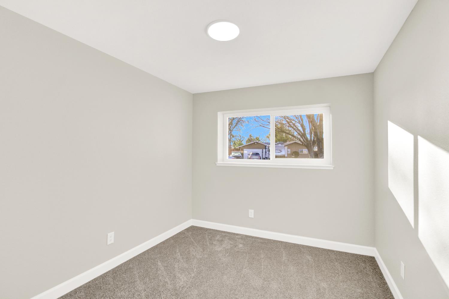 1900 Ellison Dr, Modesto, CA 95355