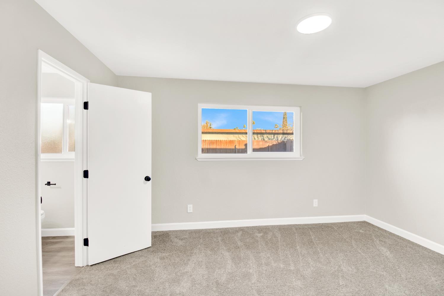 1900 Ellison Dr, Modesto, CA 95355