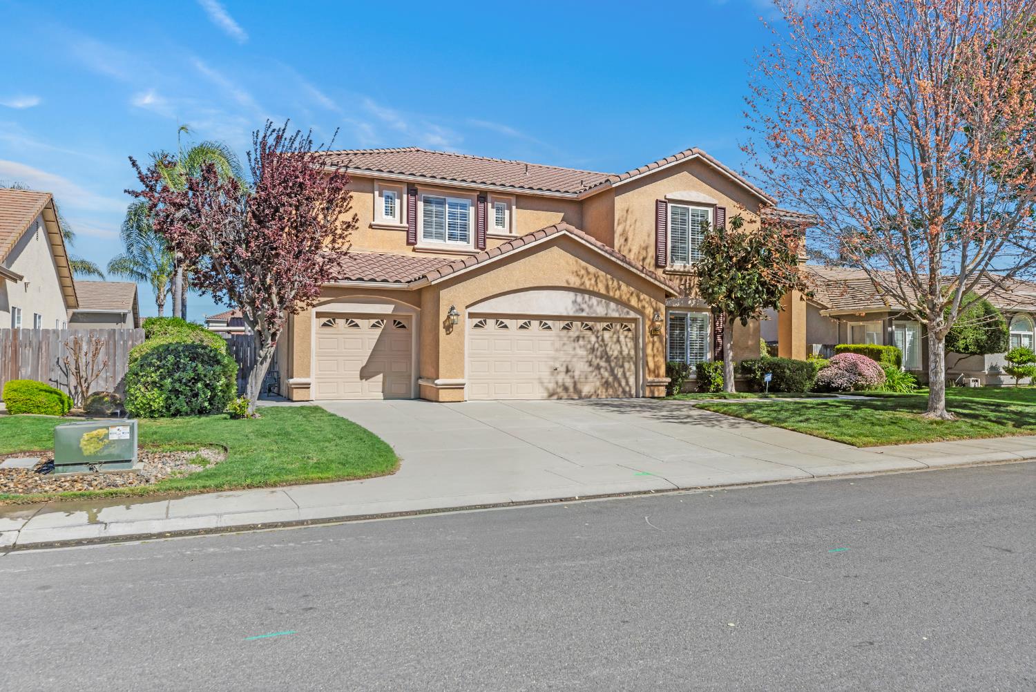 2717 Vestrella Dr, Modesto, CA 95356