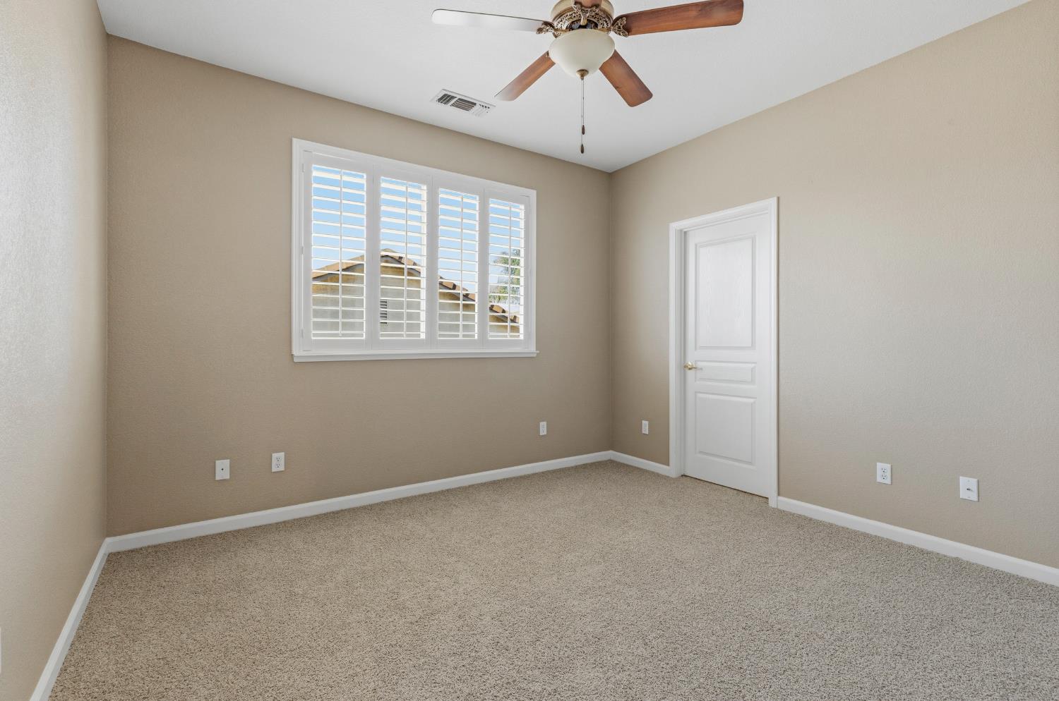 2717 Vestrella Dr, Modesto, CA 95356