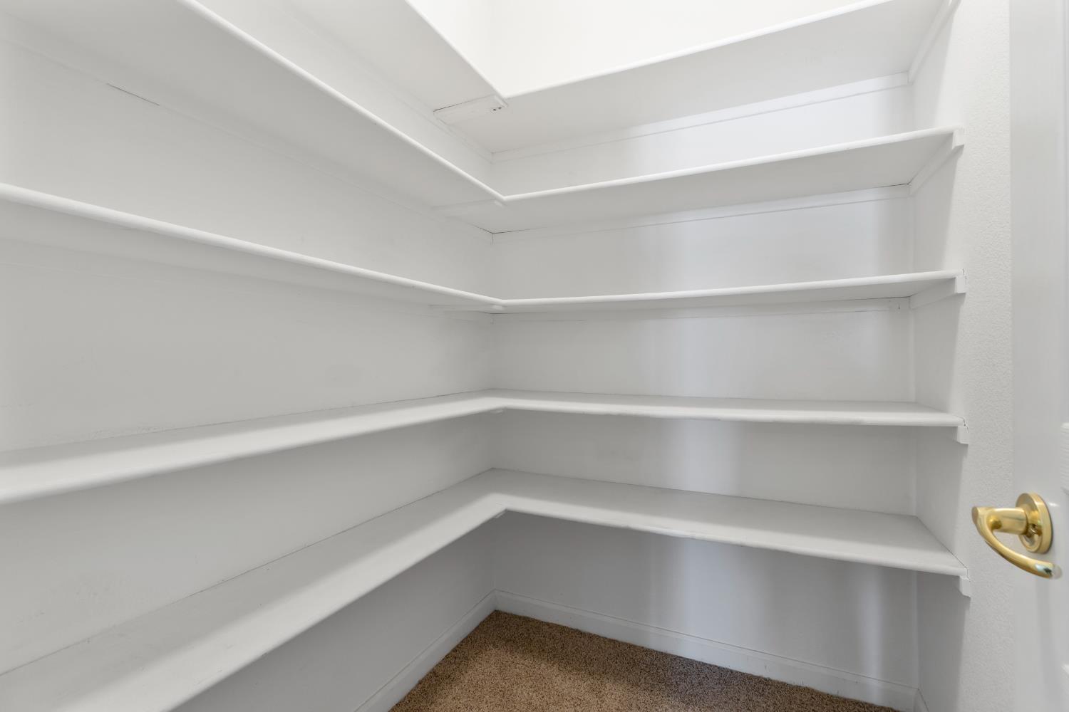 2717 Vestrella Dr, Modesto, CA 95356