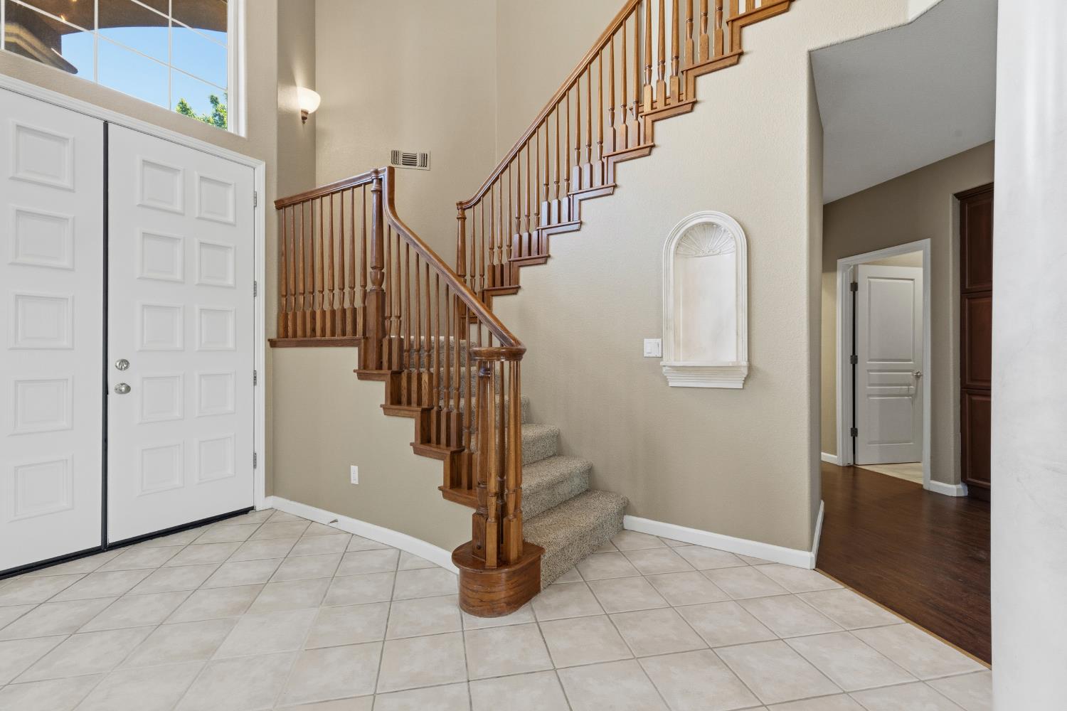 2717 Vestrella Dr, Modesto, CA 95356