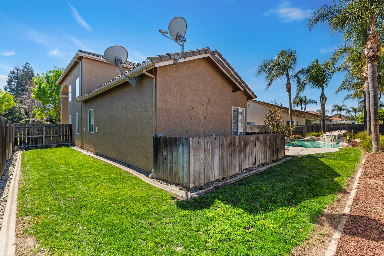 2717 Vestrella Dr, Modesto, CA 95356