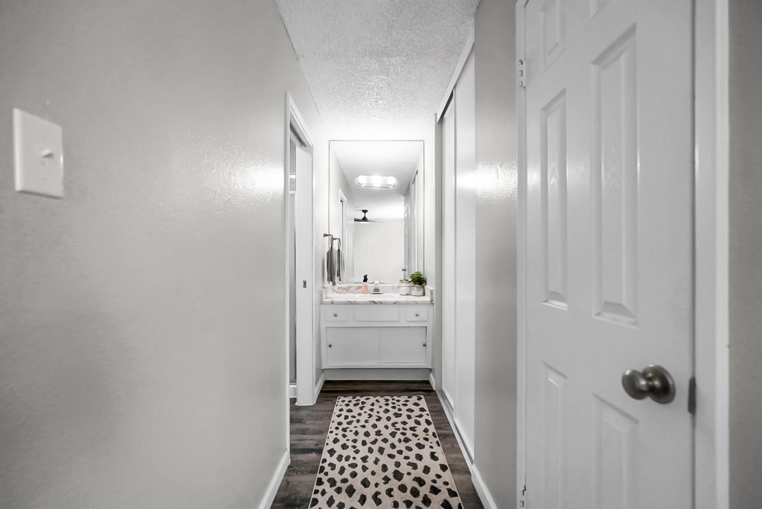 1909 Devin Dr, Modesto, CA 95355