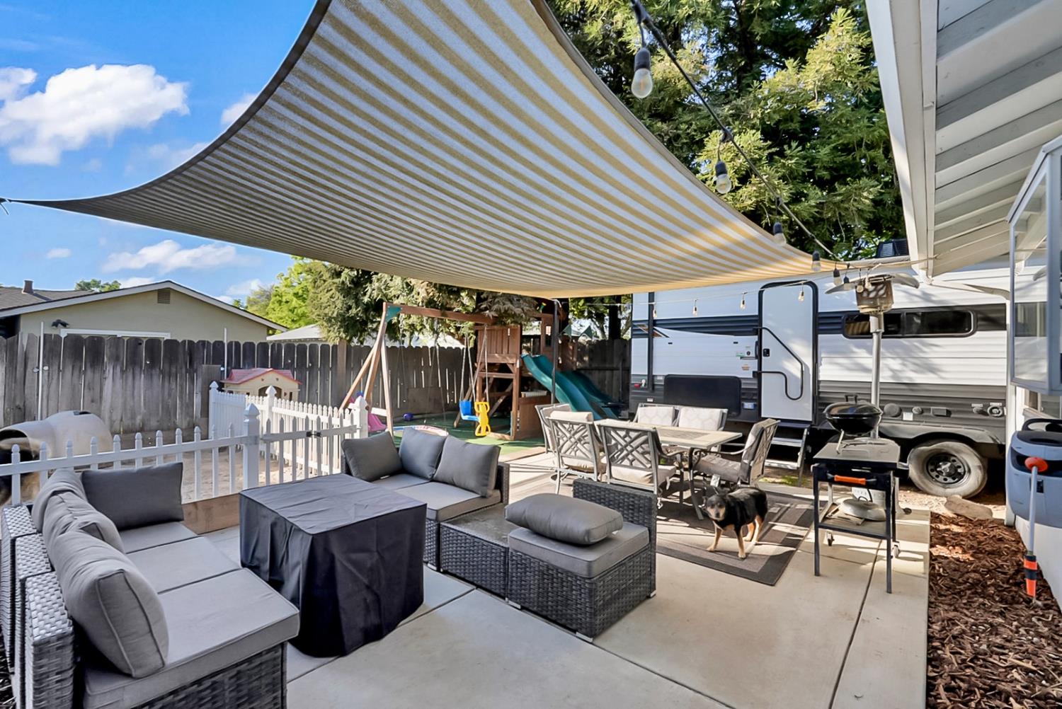 1909 Devin Dr, Modesto, CA 95355