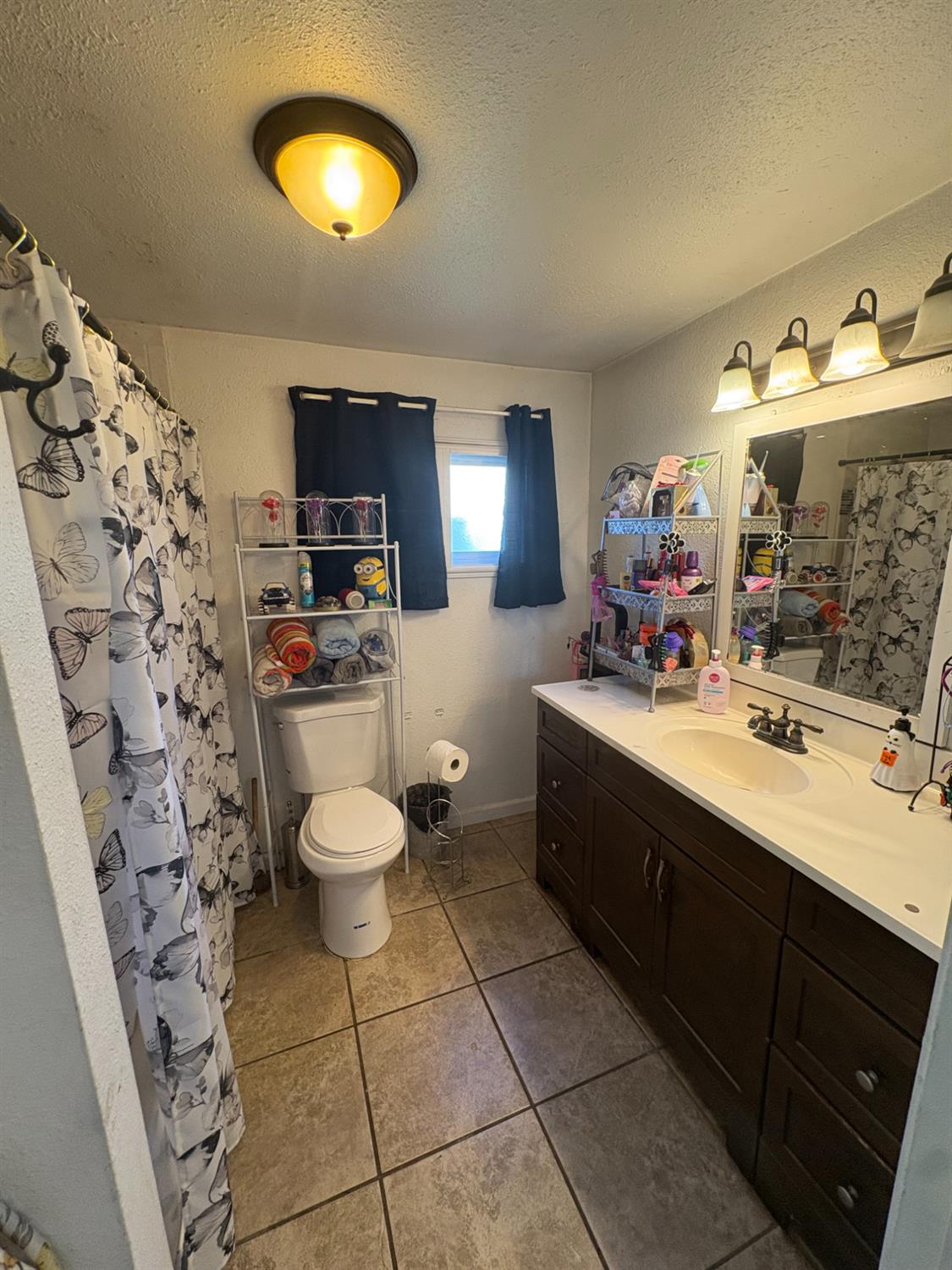 271 W Almy Ave, Fresno, CA 93706