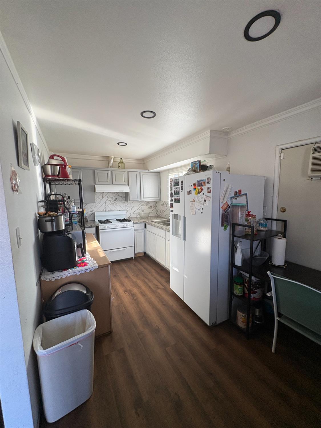 271 W Almy Ave, Fresno, CA 93706