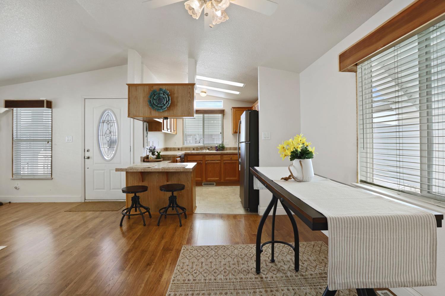 1830 E Yosemite Ave #186, Manteca, CA 95336