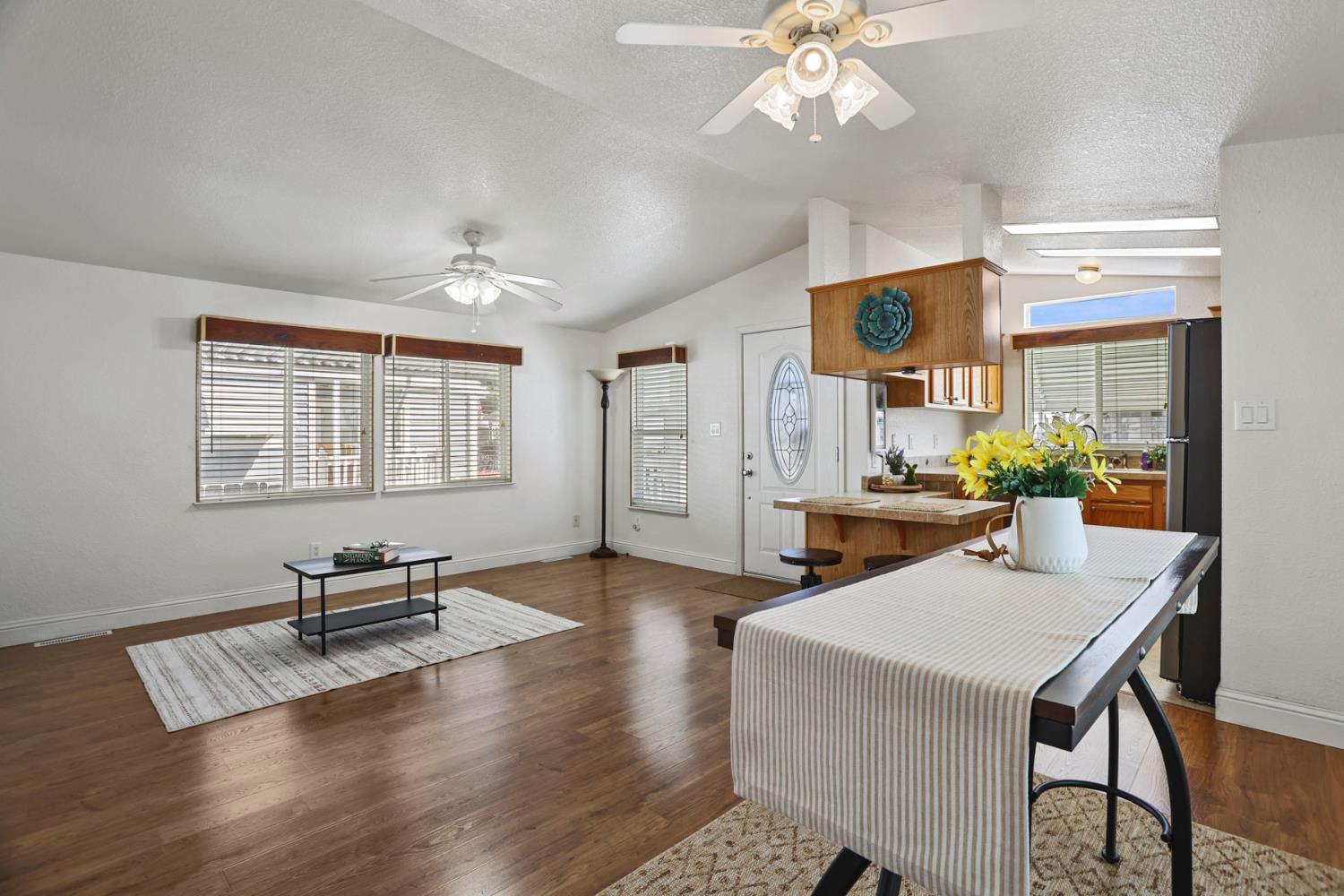 1830 E Yosemite Ave #186, Manteca, CA 95336