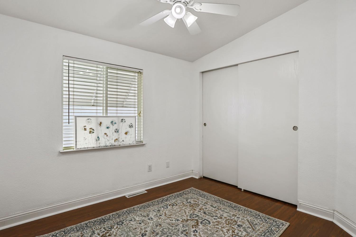 1830 E Yosemite Ave #186, Manteca, CA 95336