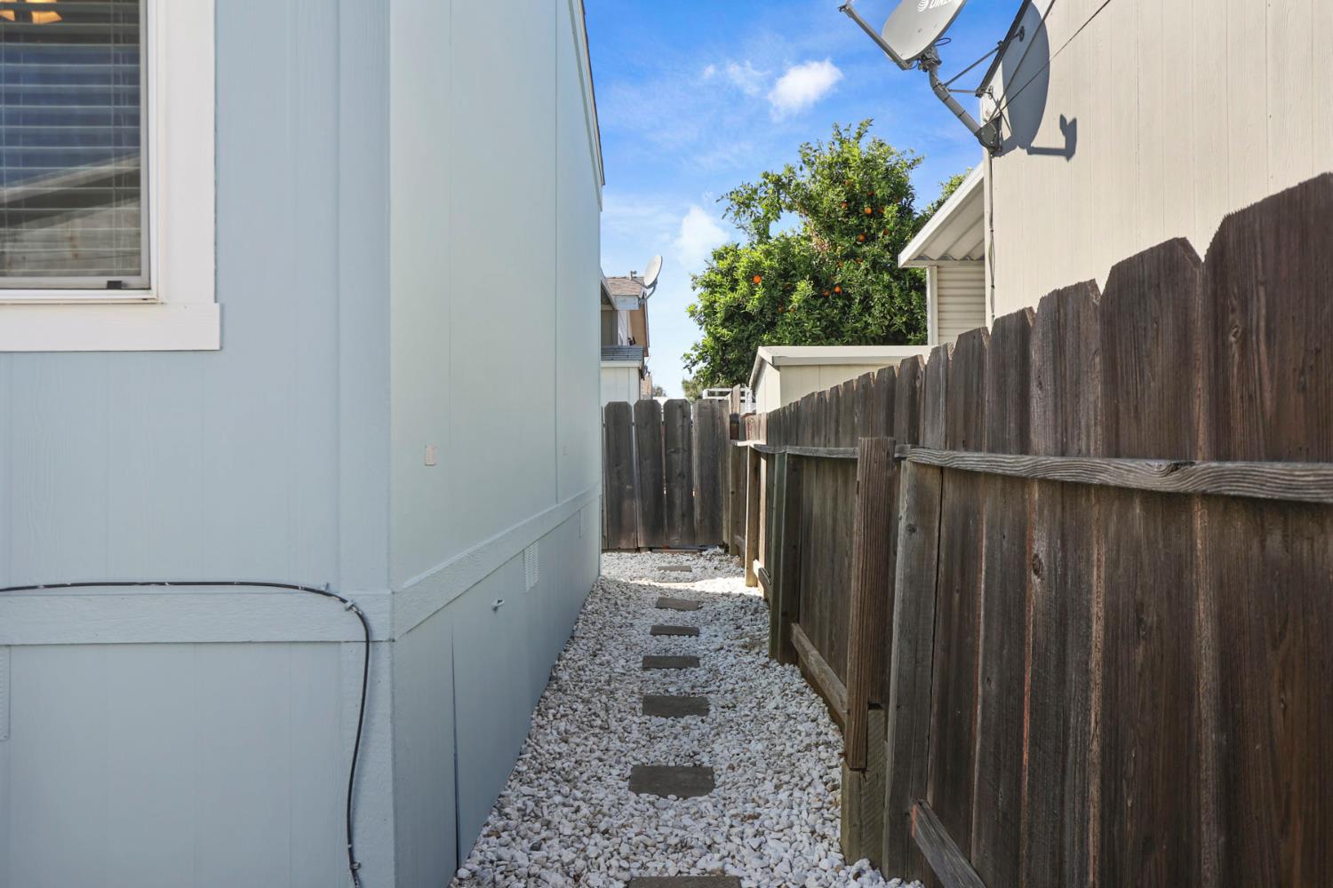 1830 E Yosemite Ave #186, Manteca, CA 95336