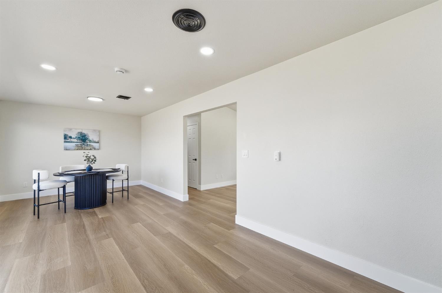 1376 Speer St, Oakdale, CA 95361