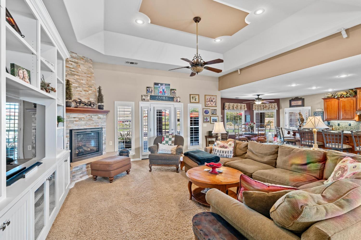 15303 Orange Blossom Rd, Oakdale, CA 95361