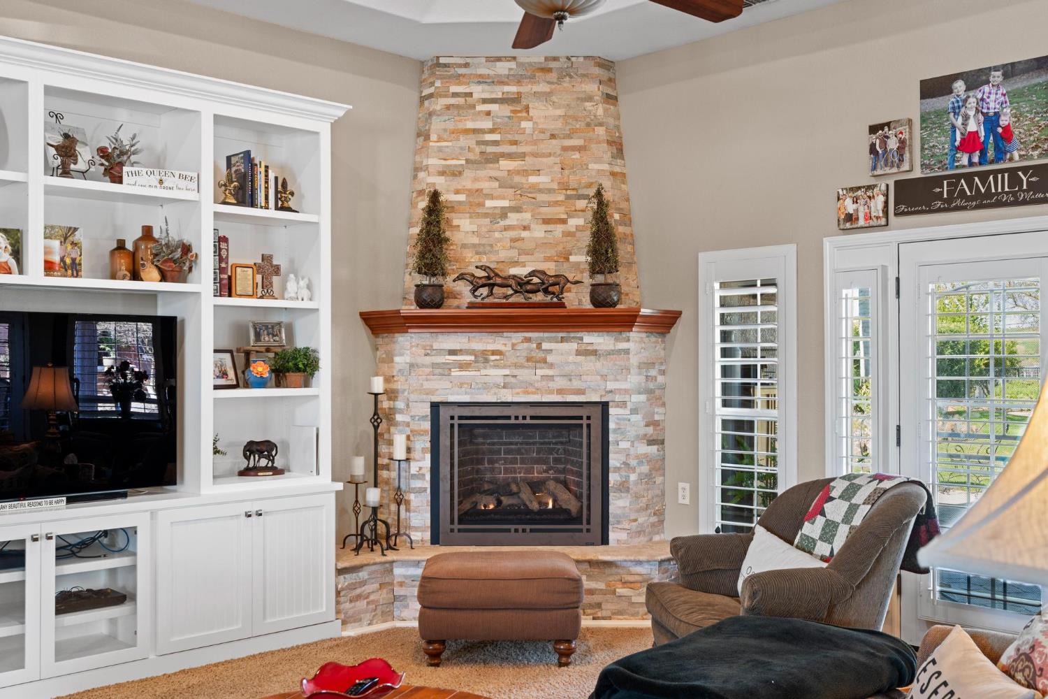 15303 Orange Blossom Rd, Oakdale, CA 95361