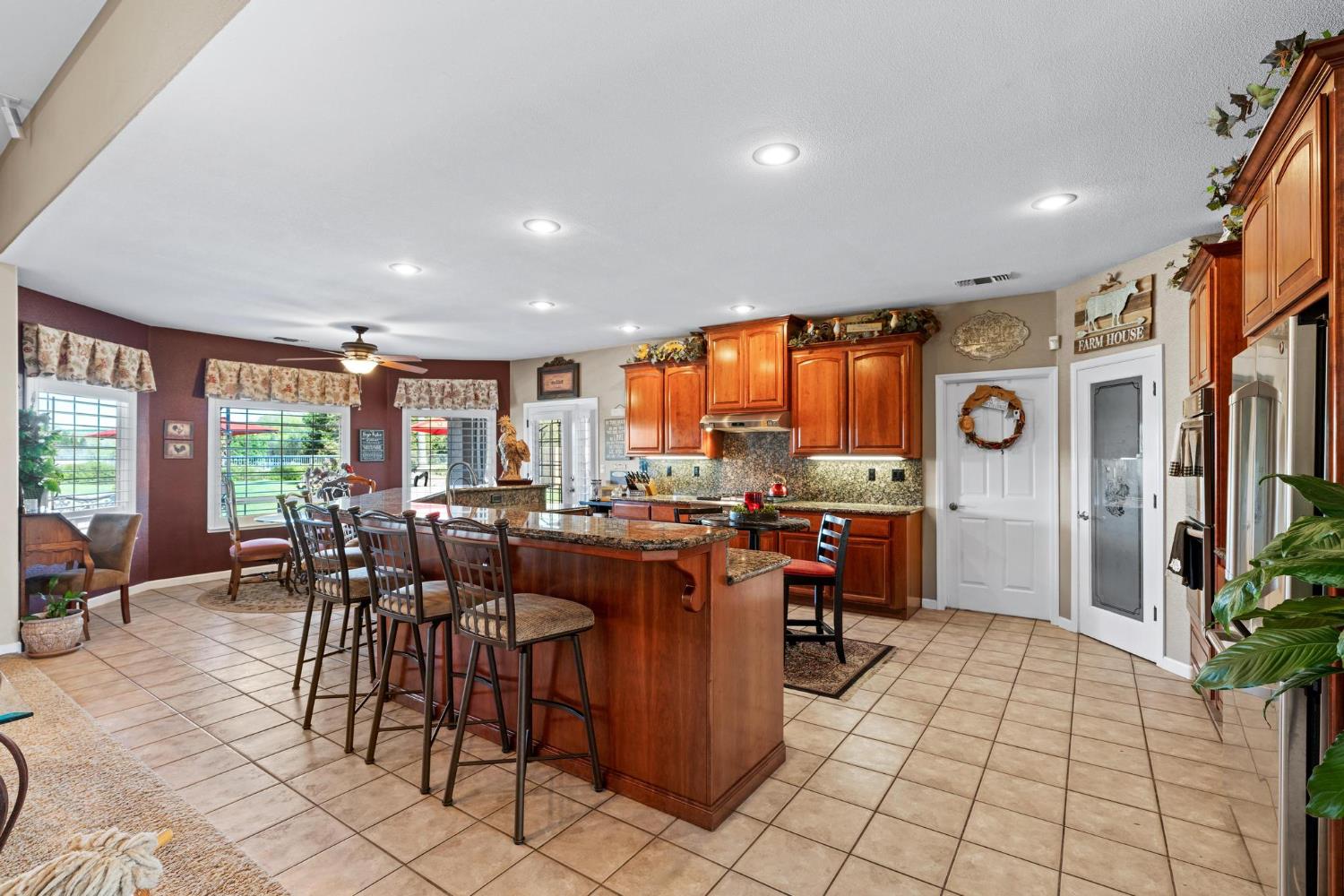 15303 Orange Blossom Rd, Oakdale, CA 95361