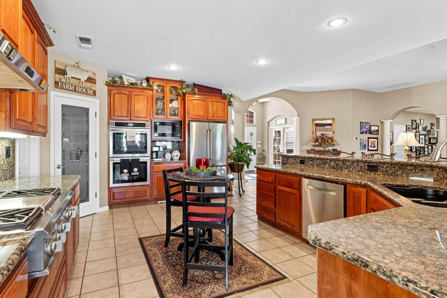 15303 Orange Blossom Rd, Oakdale, CA 95361