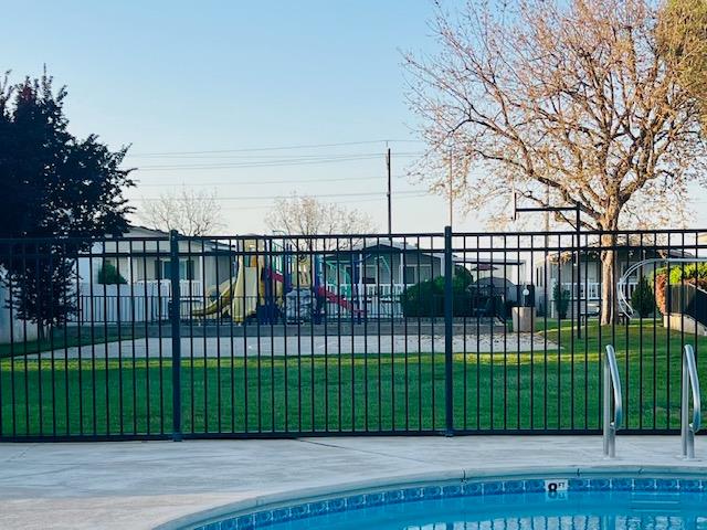 1541 Panthers Ln #13, Modesto, CA 95355