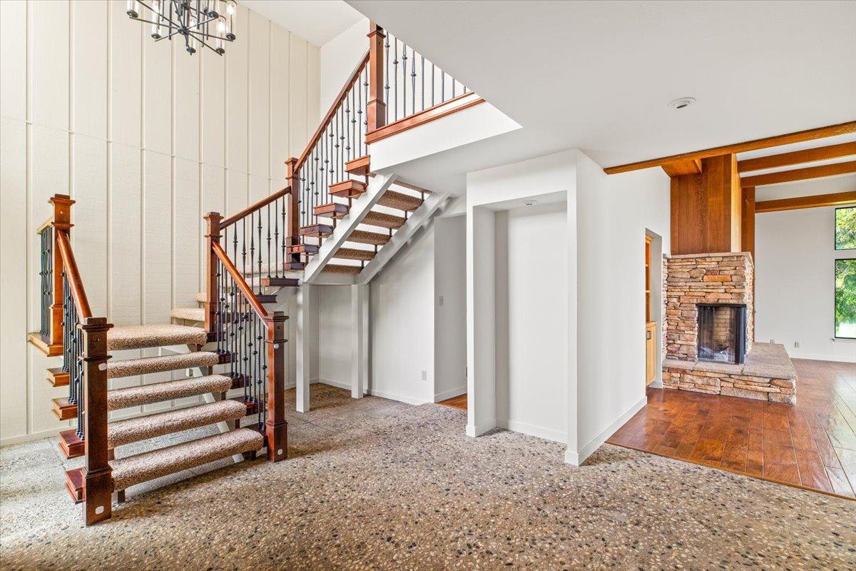 625 N Hopper Rd, Modesto, CA 95357