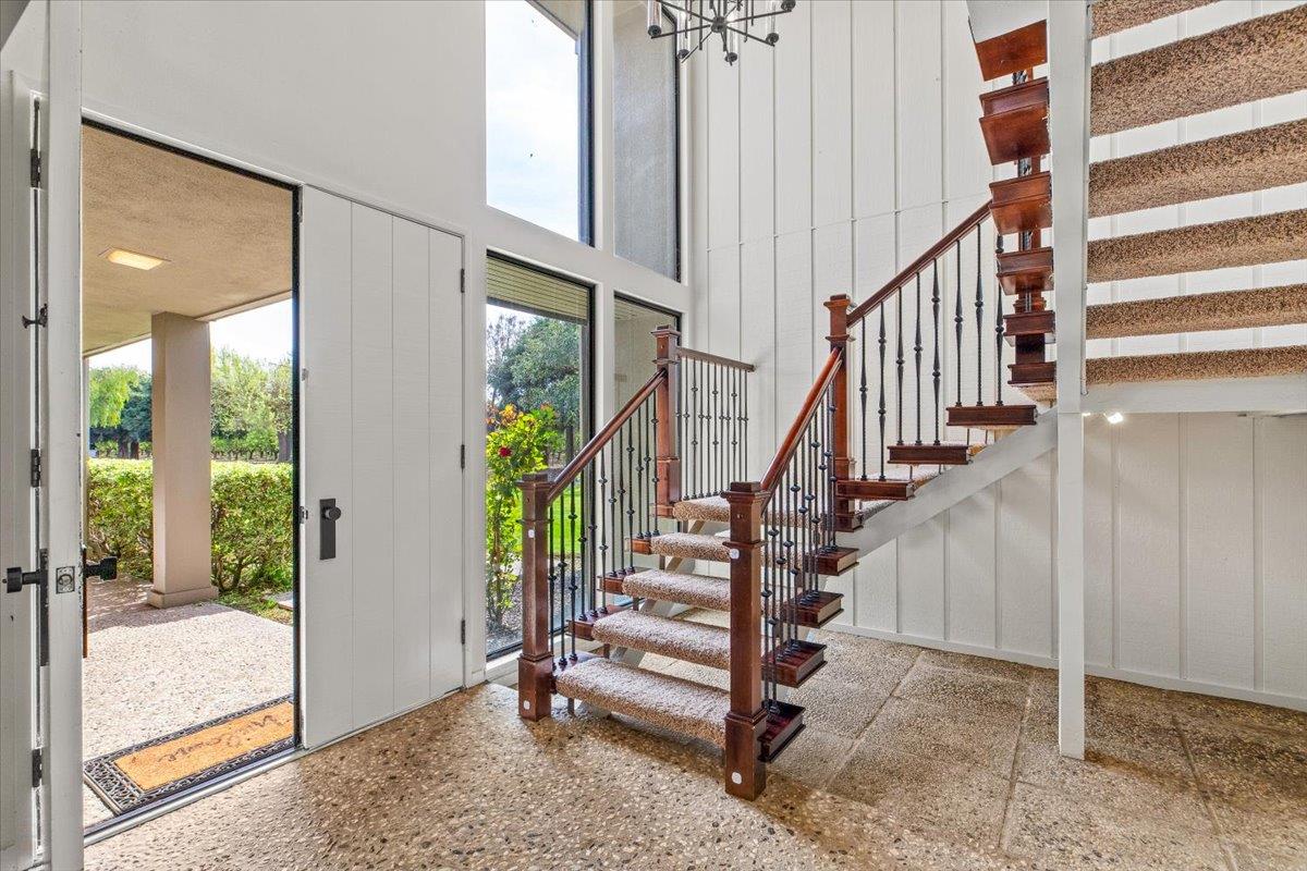 625 N Hopper Rd, Modesto, CA 95357