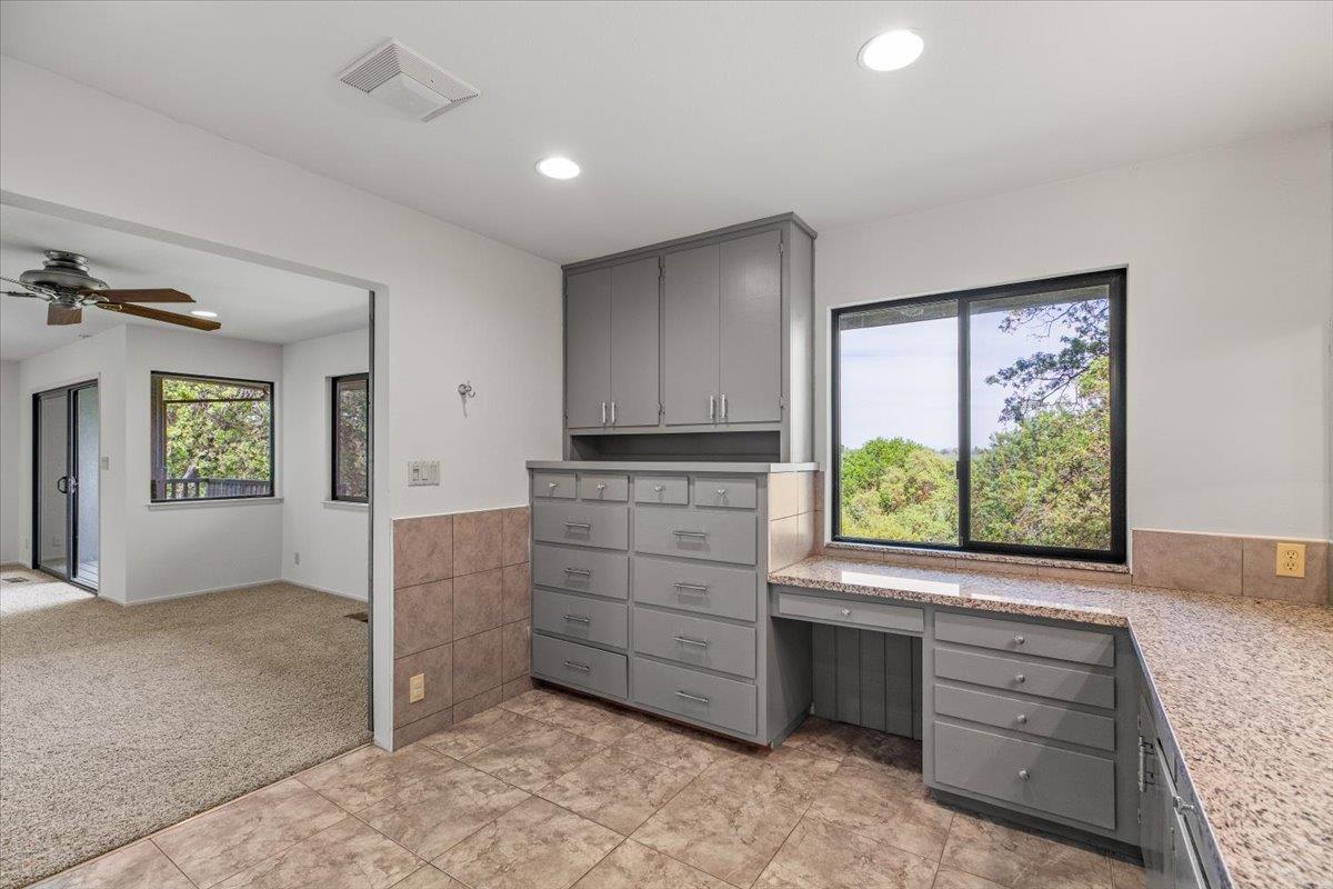 625 N Hopper Rd, Modesto, CA 95357