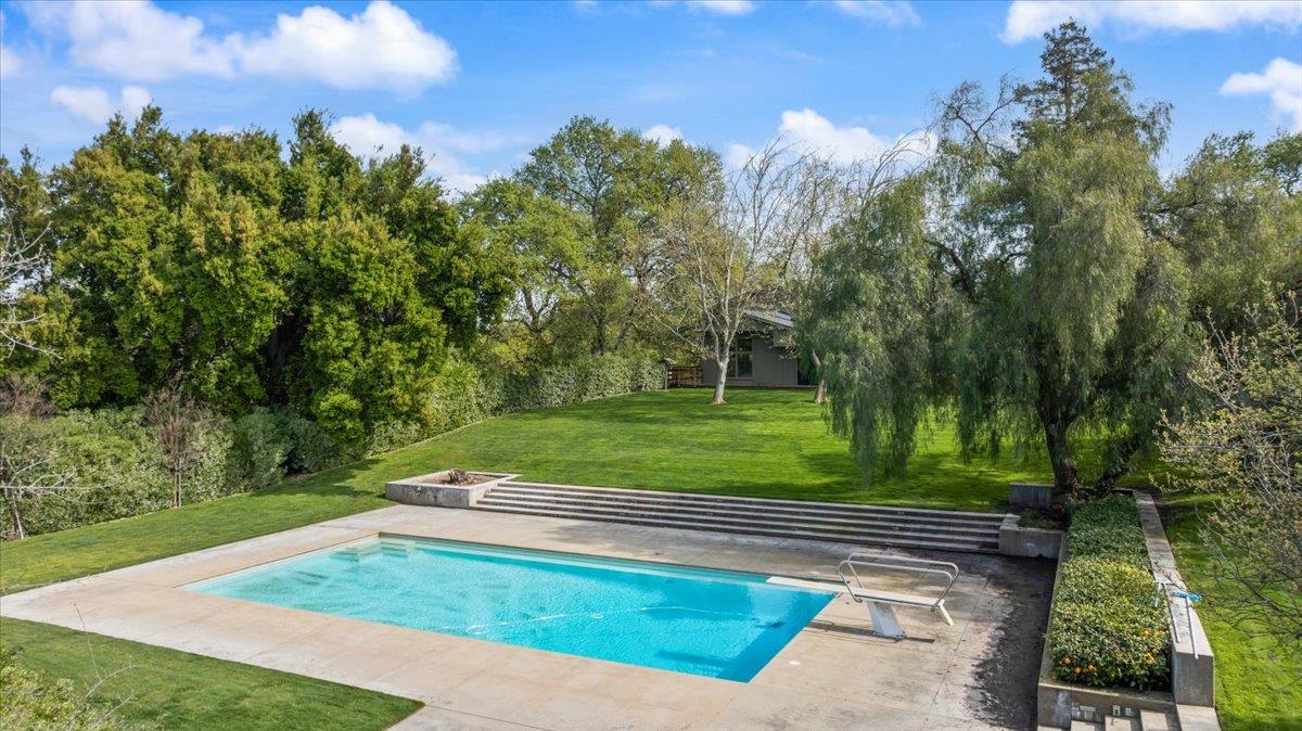 625 N Hopper Rd, Modesto, CA 95357