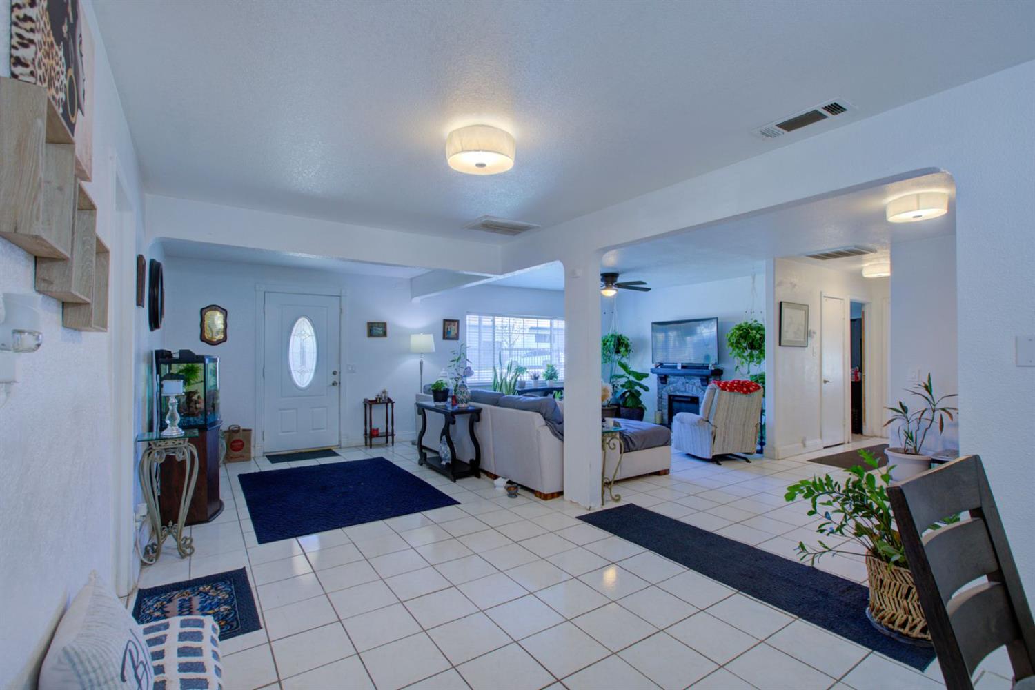 4413 Maud Ave, Keyes, CA 95328