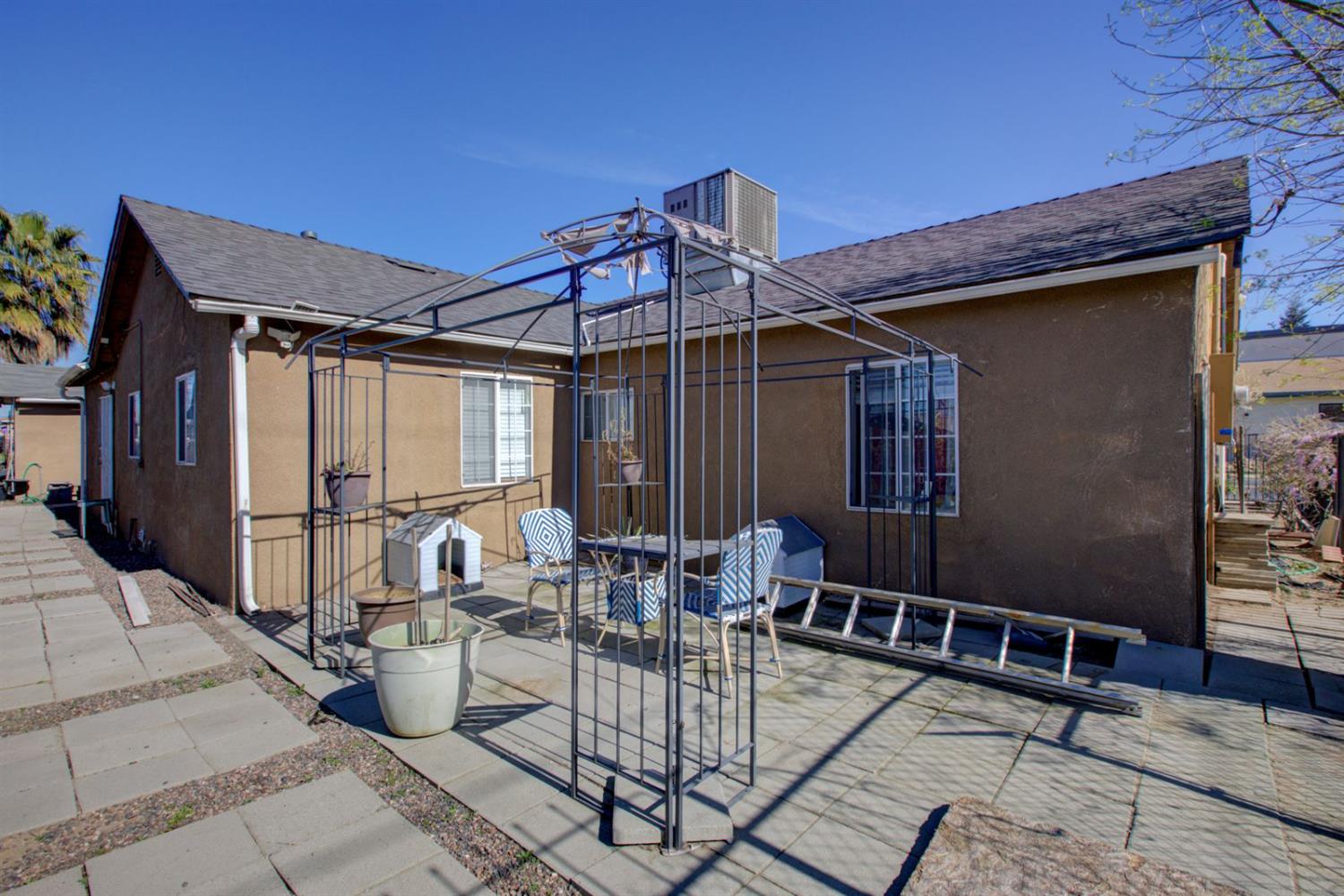 4413 Maud Ave, Keyes, CA 95328