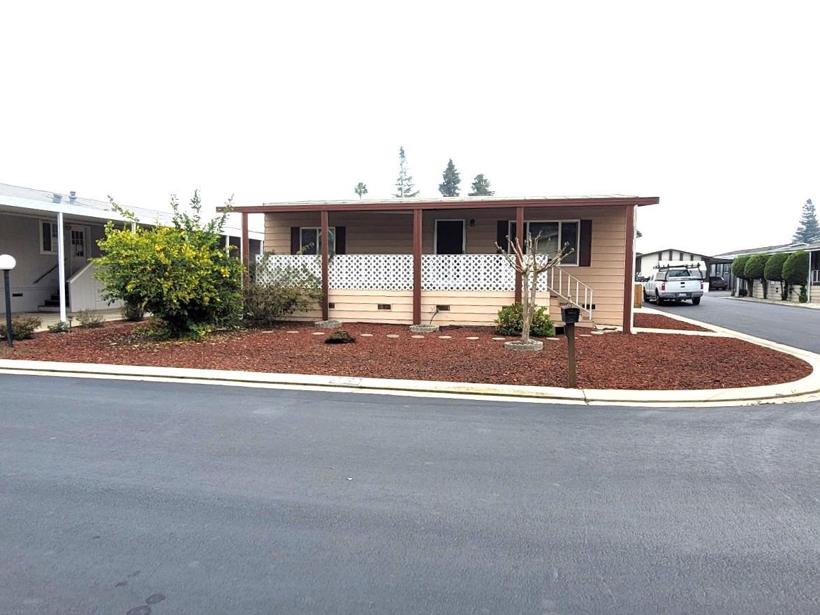 3900 Waimea Ln, Modesto, CA 95355