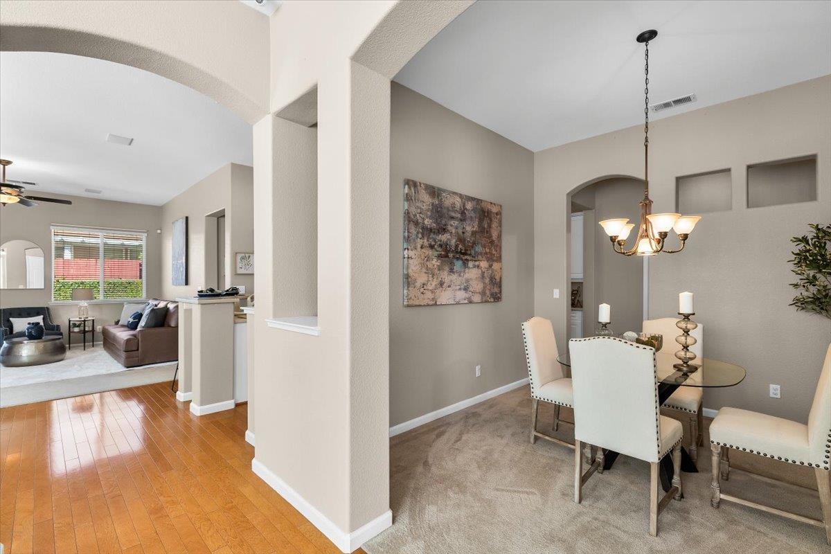 710 Almondcrest St, Oakdale, CA 95361