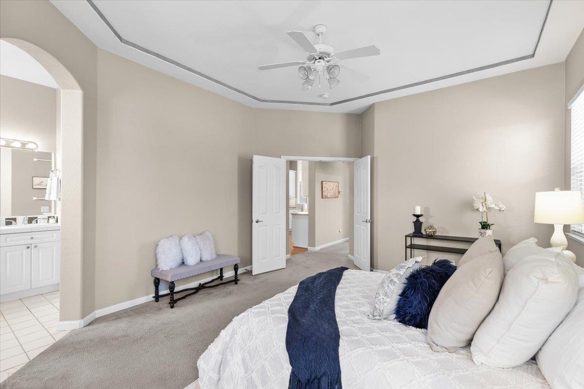 710 Almondcrest St, Oakdale, CA 95361