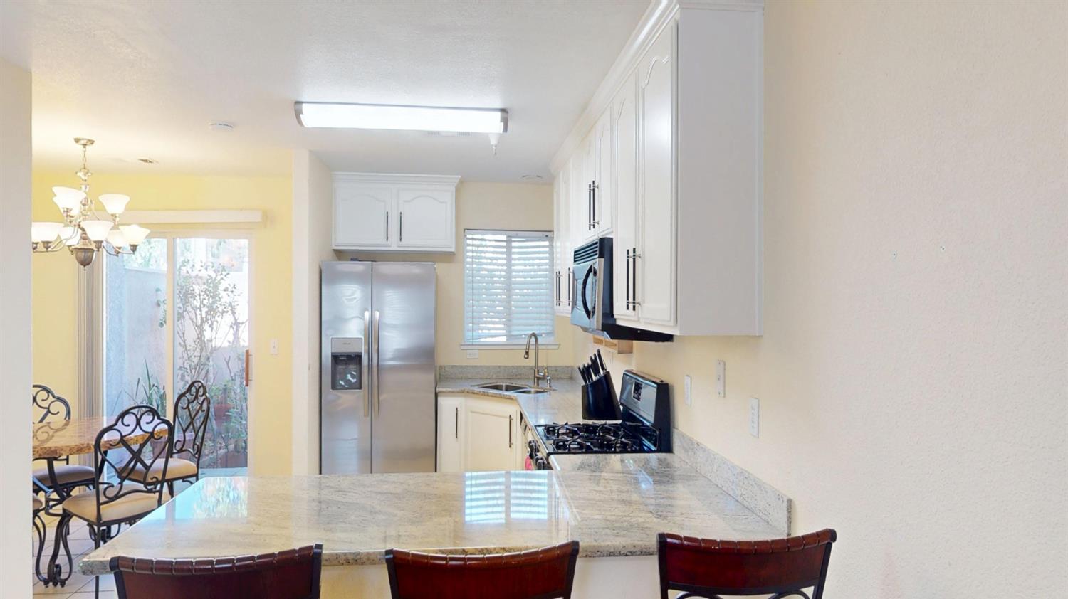 4057 Dale Rd #B, Modesto, CA 95356