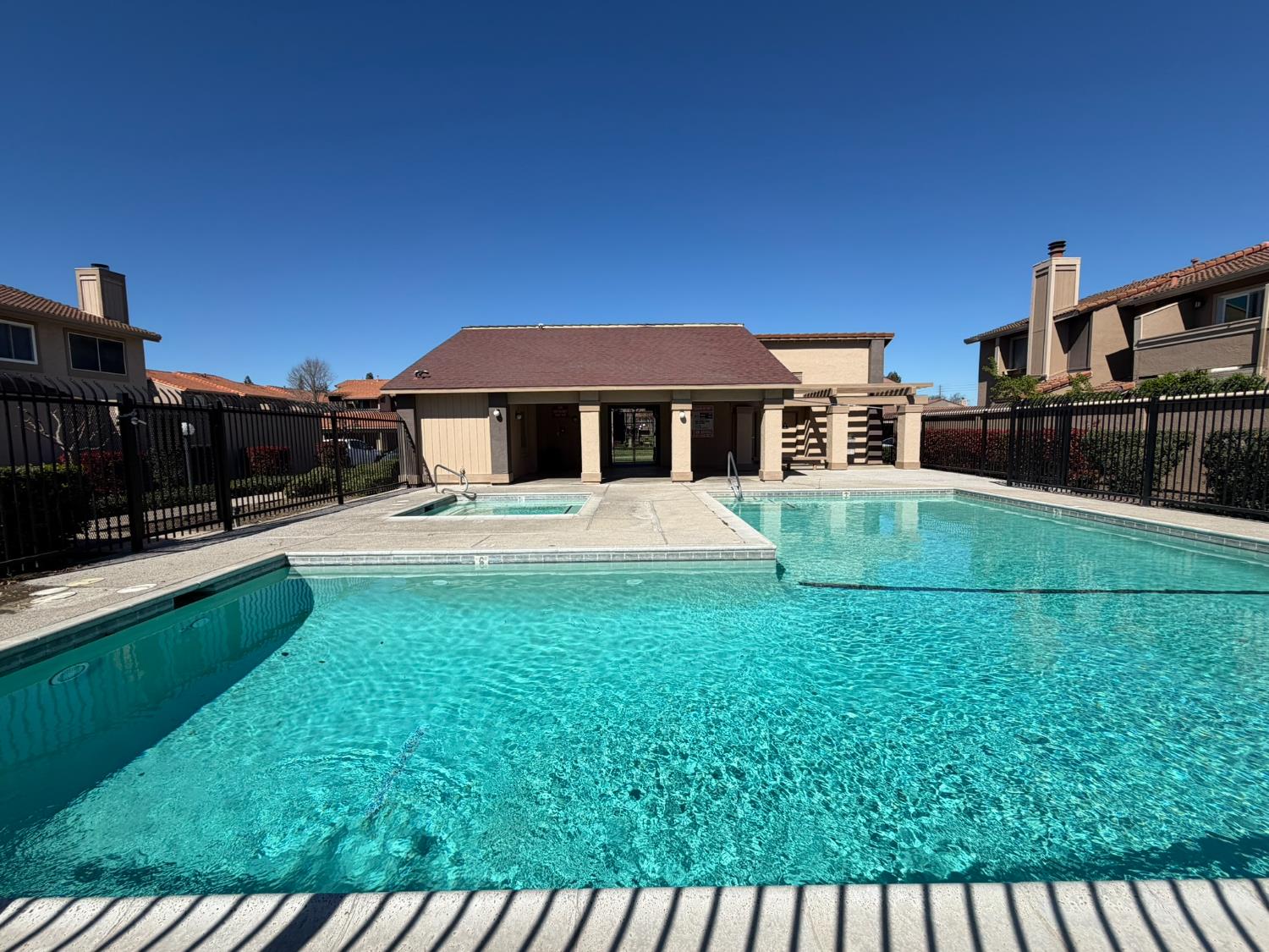 4057 Dale Rd #B, Modesto, CA 95356