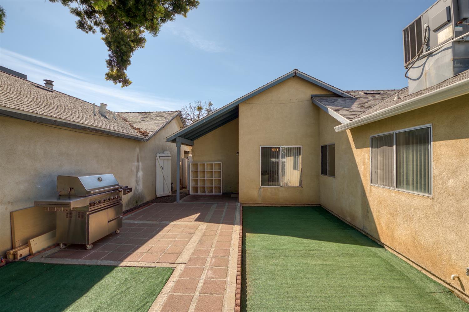 4025 Nugget Dr, Modesto, CA 95355