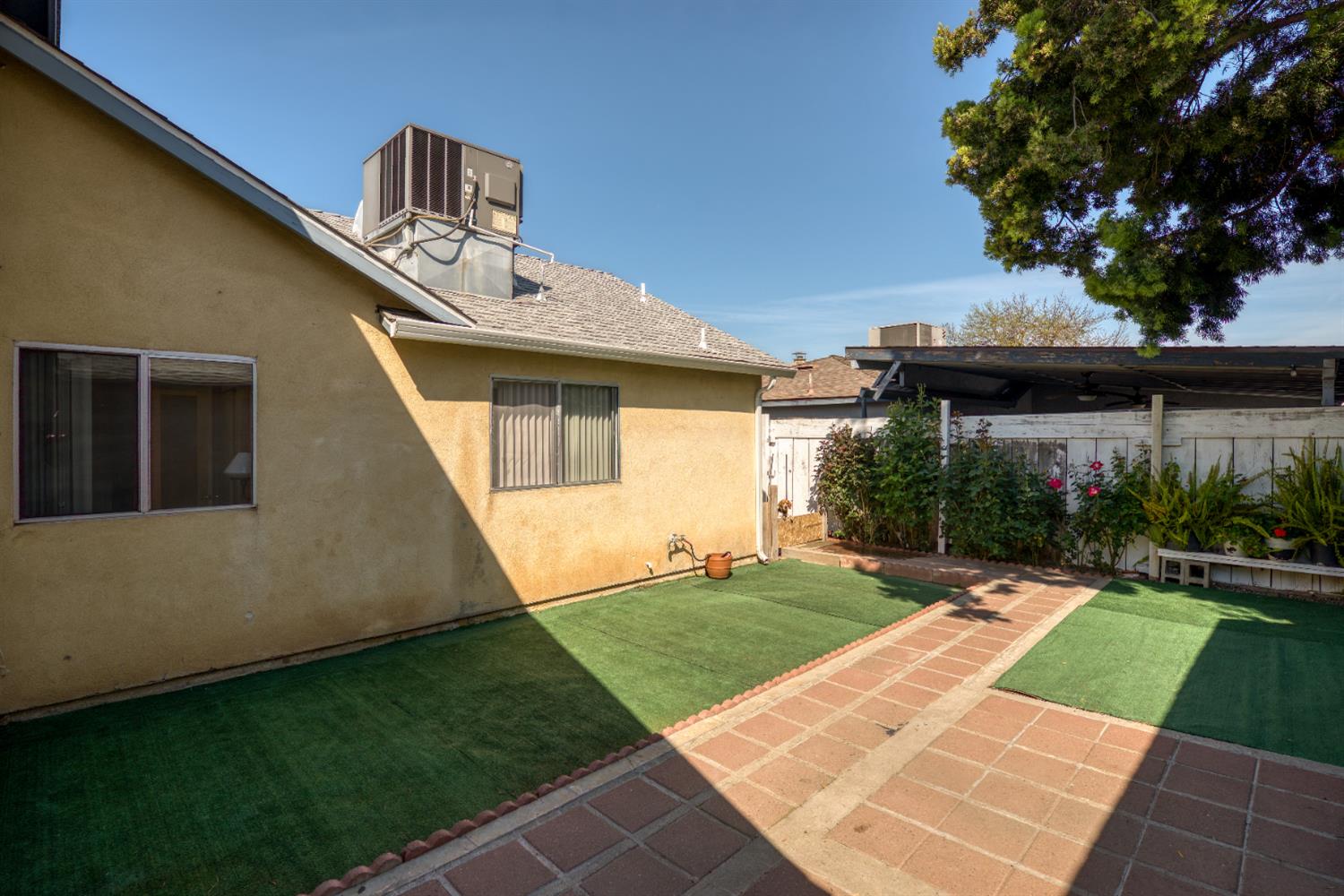 4025 Nugget Dr, Modesto, CA 95355